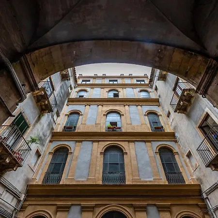 Palazzo Bicocca Гостевой дом Катания